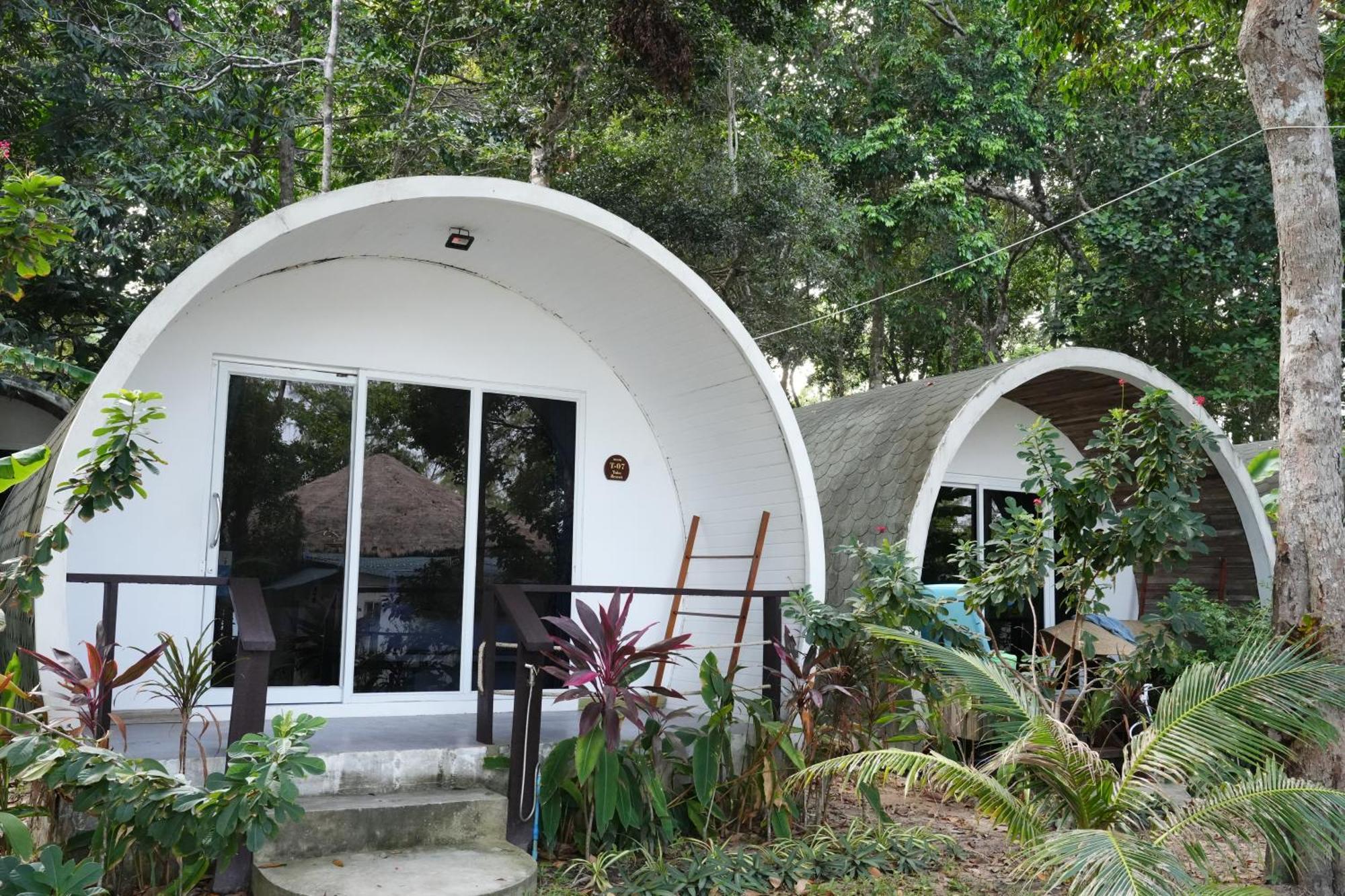 ทิวบ์ รีสอร์ต Hotel เกาะรงสำลน ภายนอก รูปภาพ