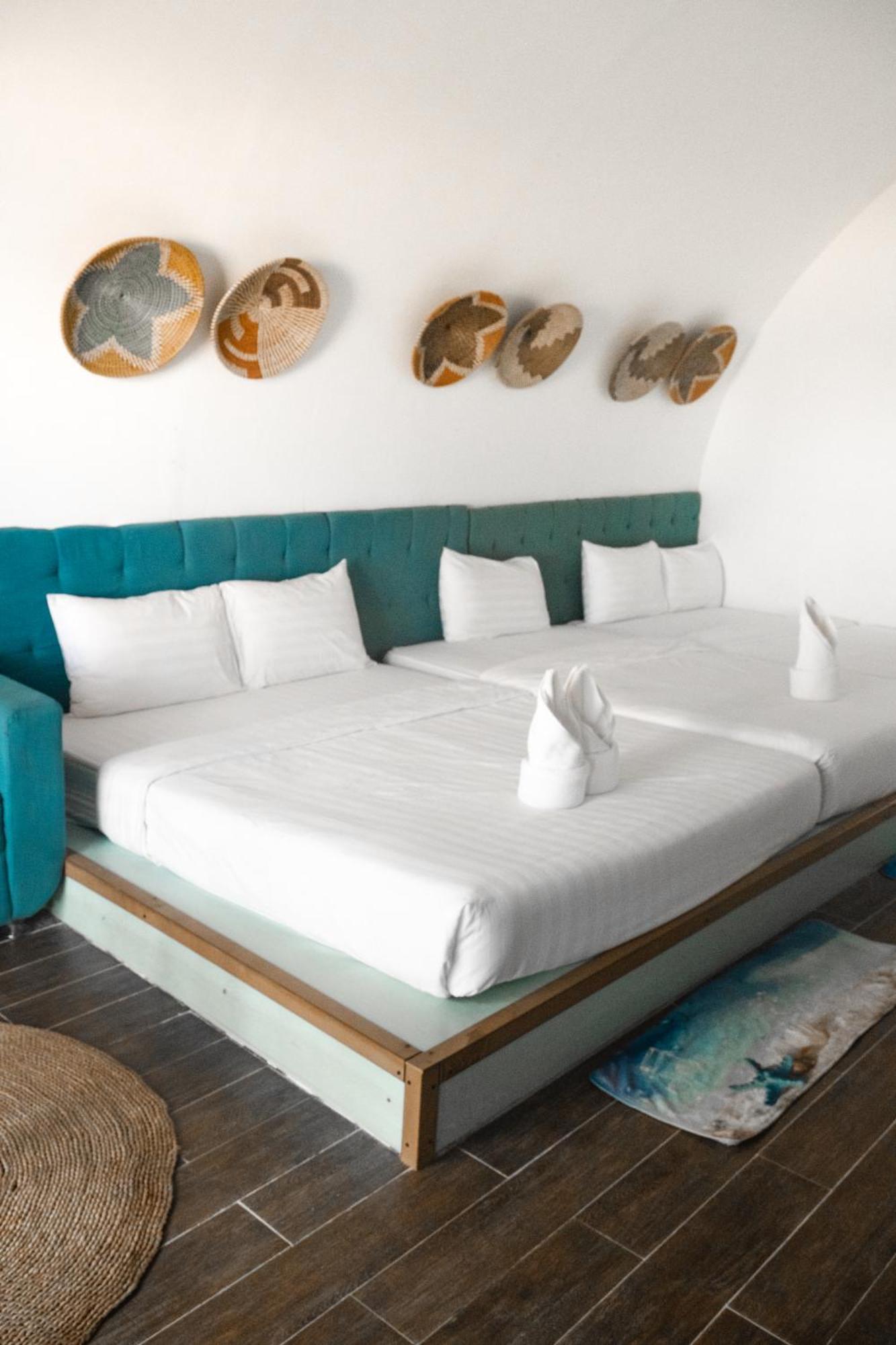ทิวบ์ รีสอร์ต Hotel เกาะรงสำลน ภายนอก รูปภาพ