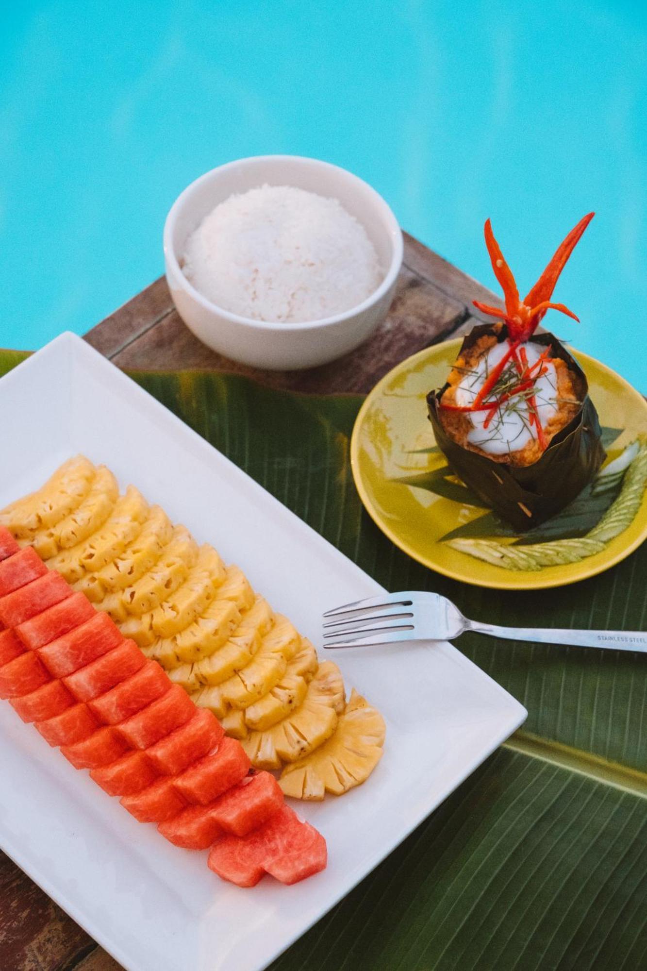 ทิวบ์ รีสอร์ต Hotel เกาะรงสำลน ภายนอก รูปภาพ