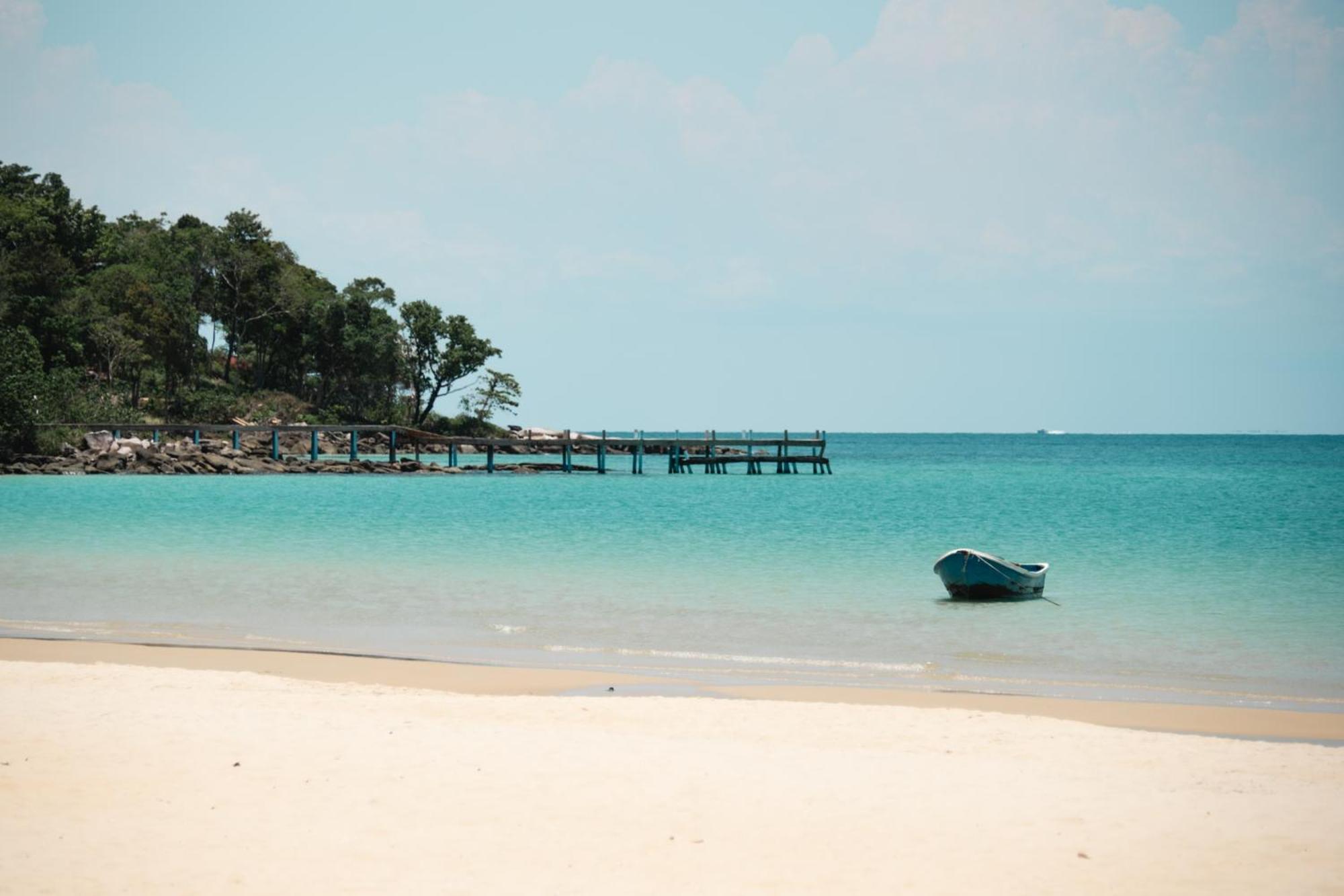 ทิวบ์ รีสอร์ต Hotel เกาะรงสำลน ภายนอก รูปภาพ